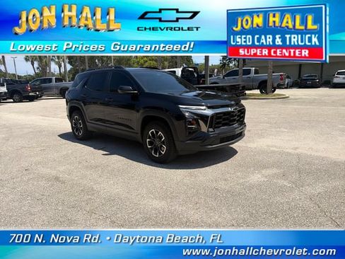 Used 2026 Chevrolet Equinox ACTIV w/ Convenience Package III AWD/4WD image 1