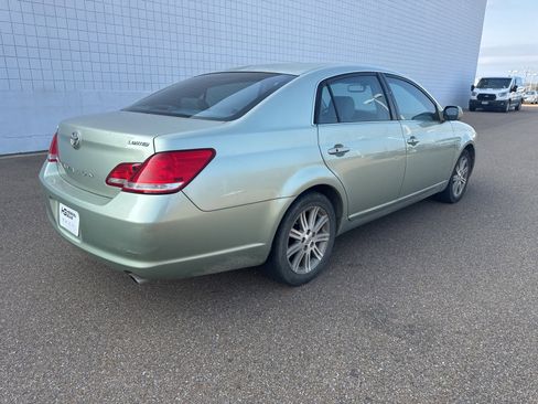 Used 2007 Toyota Avalon Limited image 6
