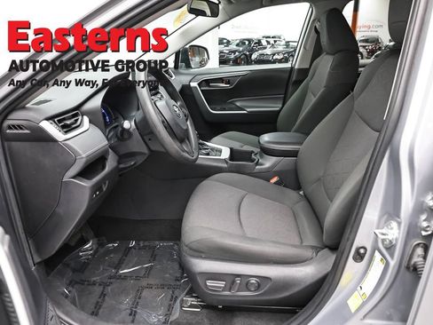 Used 2024 Toyota RAV4 XLE AWD/4WD image 13