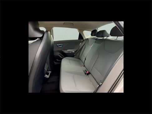 New 2025 Kia K4 LXS image 20