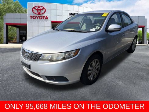 Used 2012 Kia Forte EX FWD image 3