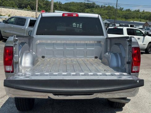 Used 2024 RAM 1500 Classic SLT AWD/4WD image 6