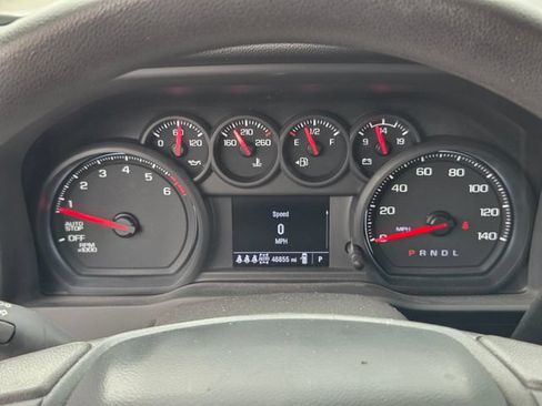 Used 2024 Chevrolet Silverado 1500 Custom Trail Boss w/ Dark Appearance Package AWD/4WD image 17