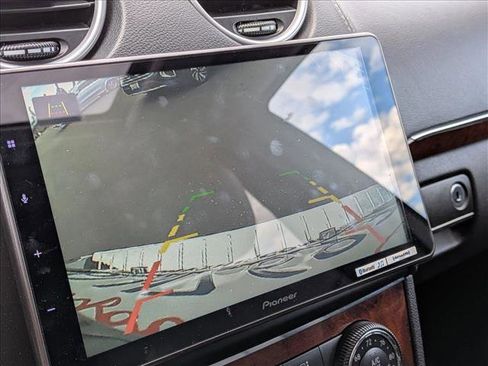 Used 2010 Mercedes-Benz GL 450 4MATIC image 14