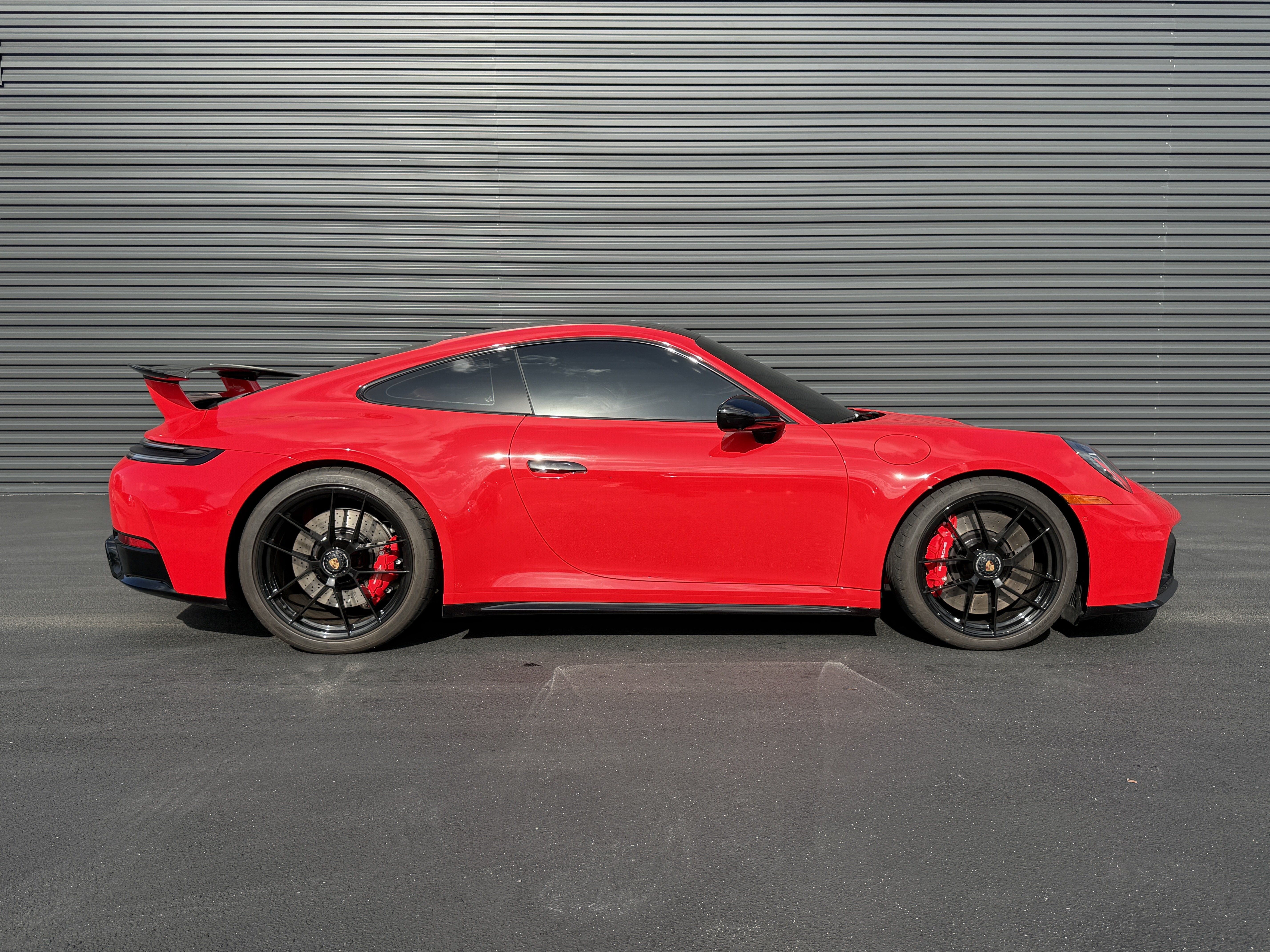 Certified 2025 Porsche 911 Carrera GTS RWD image 8