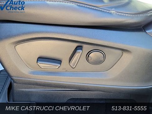 Used 2022 Ford Explorer XLT w/ Equipment Group 202A AWD/4WD image 22