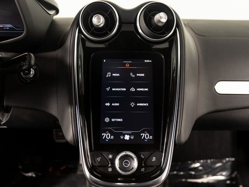 Used 2023 McLaren GT image 15