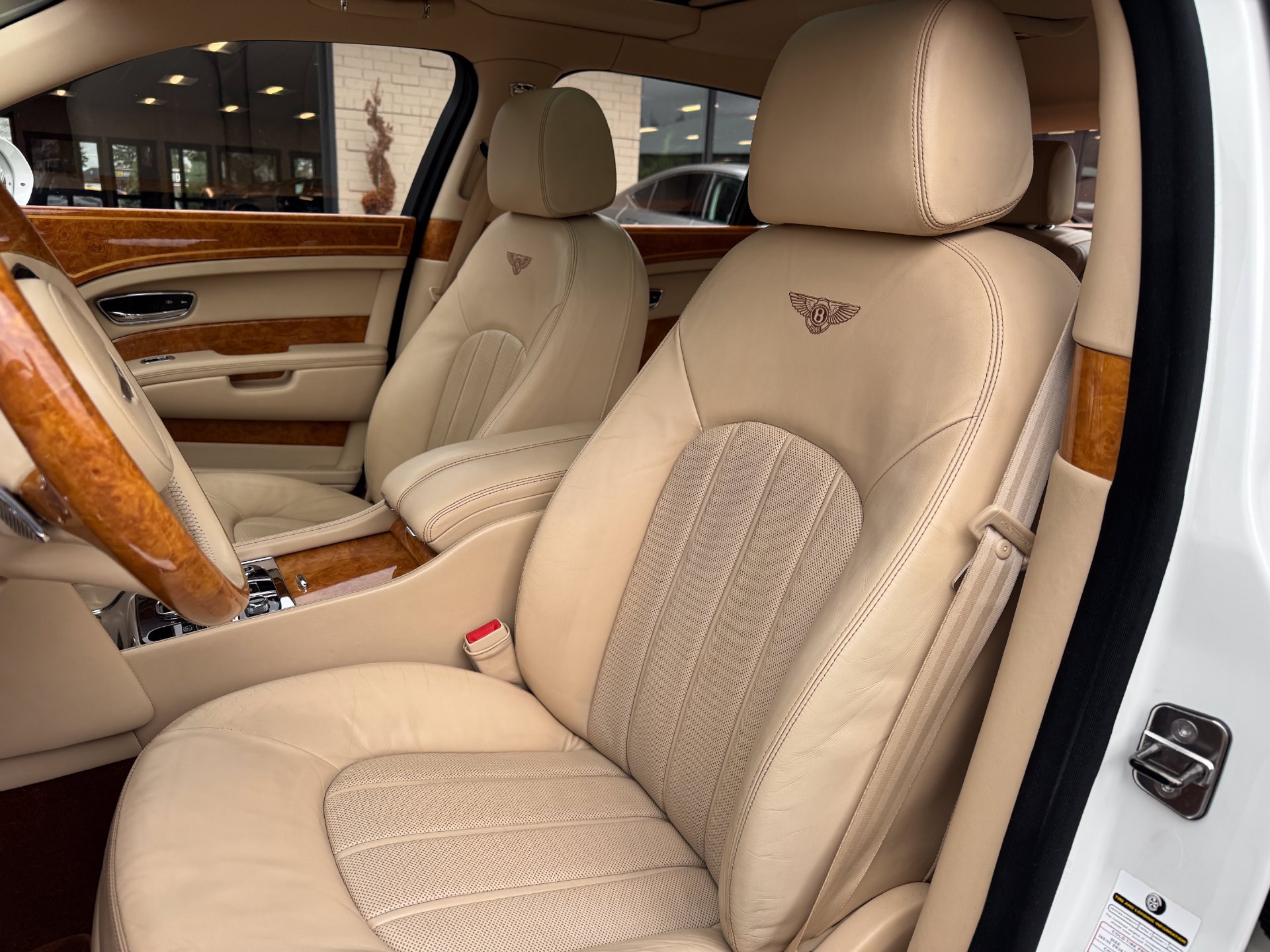 Used 2013 Bentley Mulsanne RWD image 22