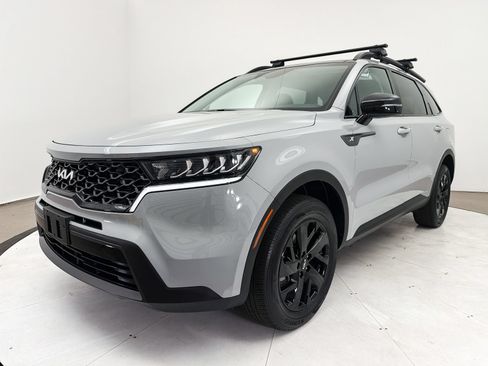 Used 2022 Kia Sorento S w/ Panoramic Sunroof Package AWD/4WD image 15