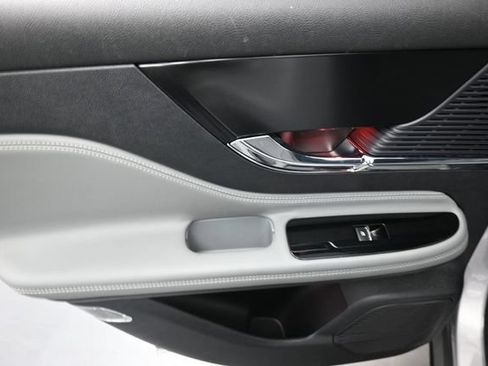 Used 2020 Lincoln Corsair FWD w/ Equipment Group 101A image 19