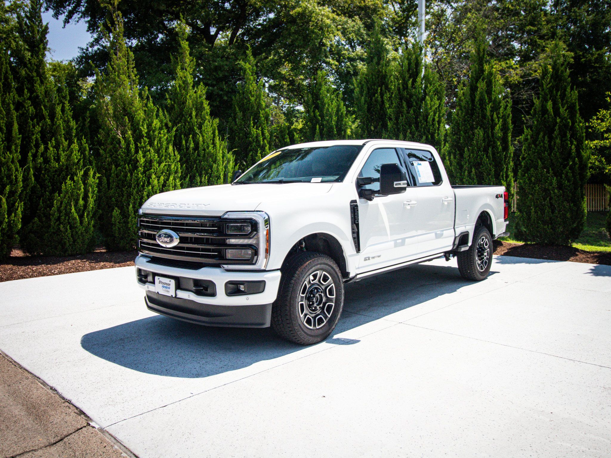 Used 2026 Ford F350 Platinum AWD/4WD image 5