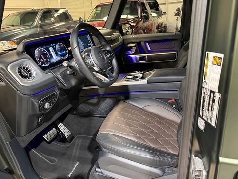 Used 2024 Mercedes-Benz G 550 w/ Final Edition w/ Olive Magno image 2