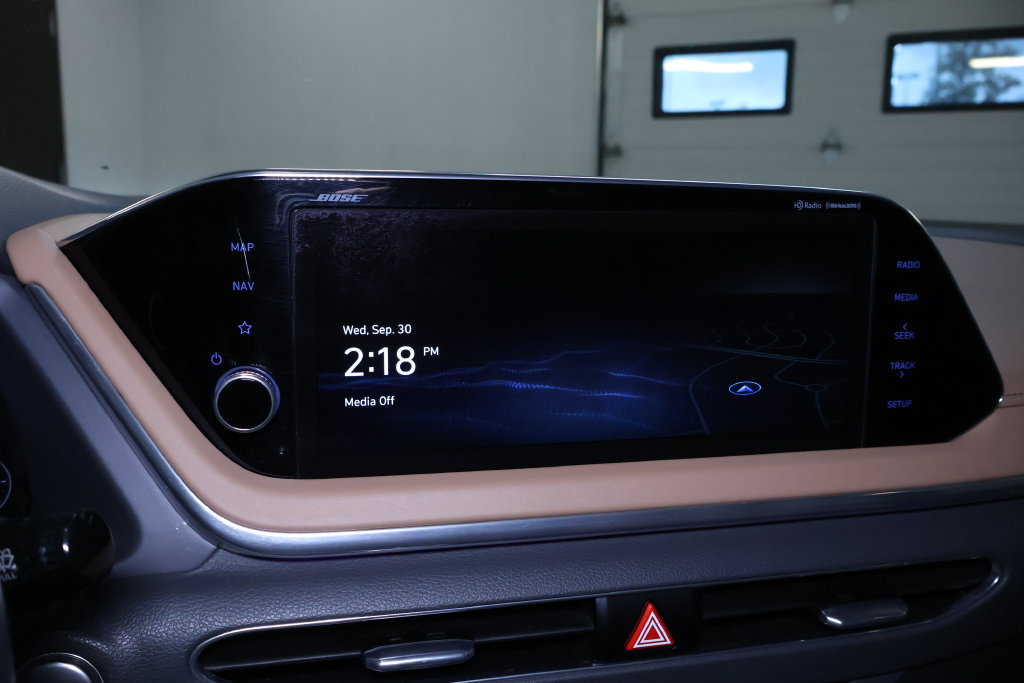 Used 2020 Hyundai Sonata Limited FWD image 30