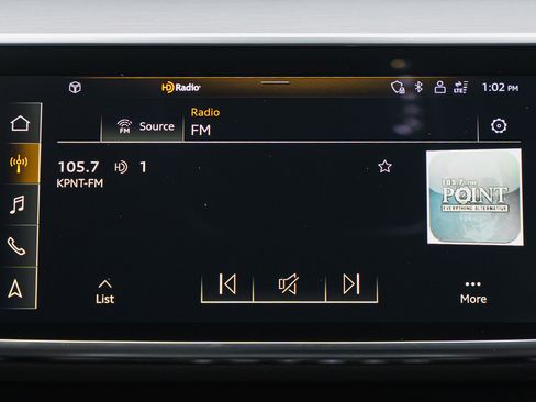 Used 2022 Audi A8 L 3.0T image 13