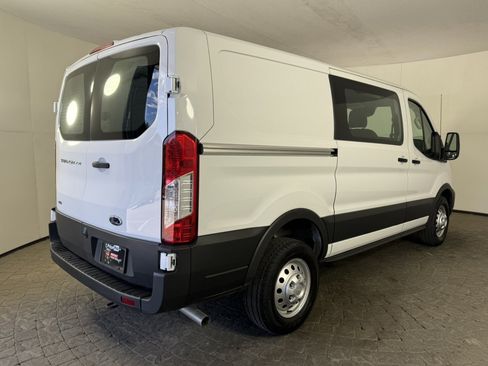 Used 2023 Ford Transit 250 Low Roof AWD w/ Exterior Upgrade Package image 9