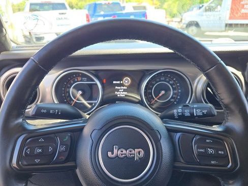 Used 2021 Jeep Wrangler Unlimited Sport AWD/4WD image 37