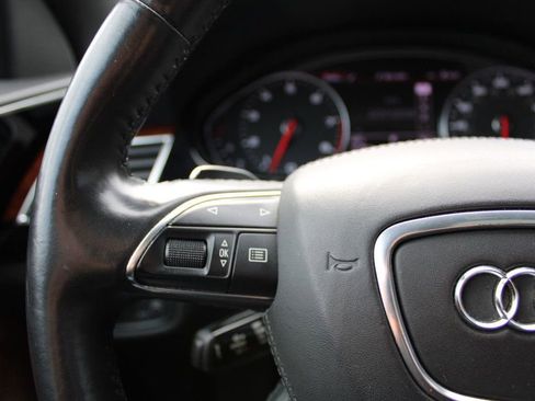 Used 2012 Audi A8 L 4.2 image 35