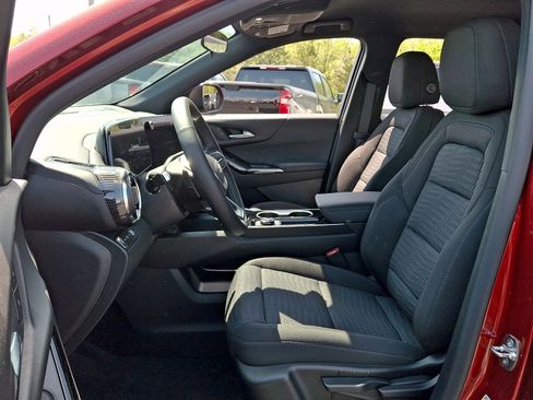 New 2026 Chevrolet Equinox LT AWD/4WD image 9