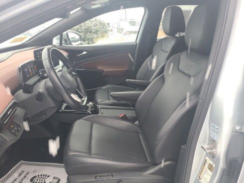 Used 2022 Volkswagen ID.4 Pro S image 16