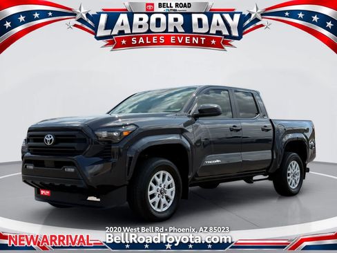 Used 2024 Toyota Tacoma SR5 AWD/4WD image 1