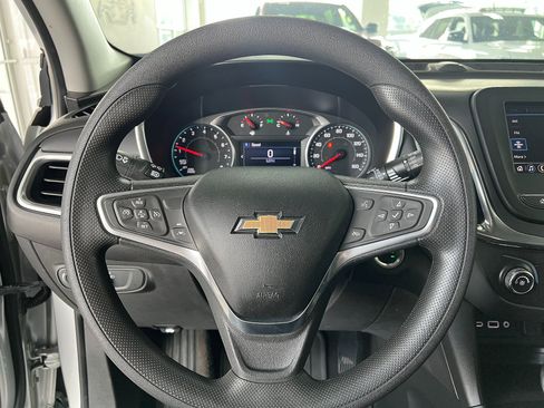 Used 2022 Chevrolet Equinox LT AWD/4WD image 12