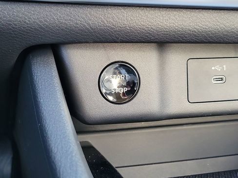 New 2026 Nissan Rogue SV AWD/4WD image 30