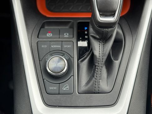 Used 2024 Toyota RAV4 Adventure image 26