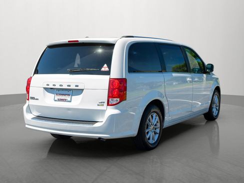 Used 2019 Dodge Grand Caravan SXT FWD image 7