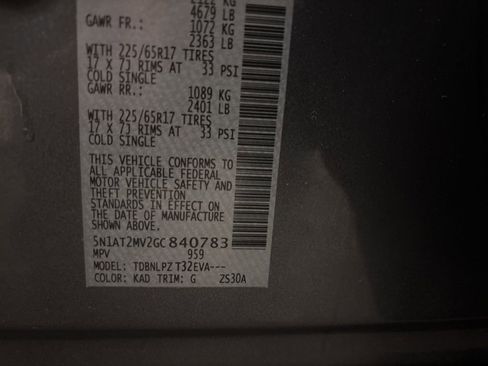 Used 2016 Nissan Rogue S image 14