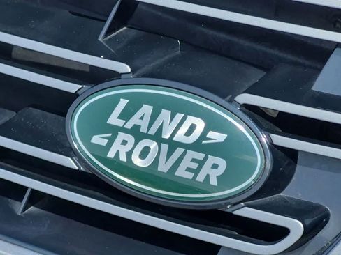 Certified 2026 Land Rover Range Rover Evoque S AWD/4WD image 11