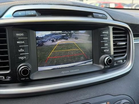 Used 2017 Kia Sorento AWD w/ LX V6 Convenience Package image 12
