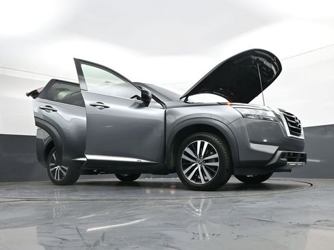 Used 2023 Nissan Pathfinder Platinum w/ Cargo Package image 45