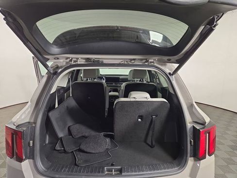 Certified 2024 Kia Sorento SX AWD/4WD image 30