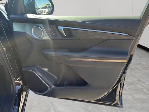 New 2026 Buick Enclave Avenir w/ Super Cruise Package image 37