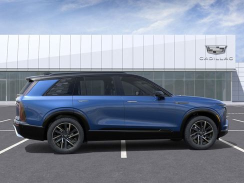 New 2026 Cadillac Vistiq Sport image 5