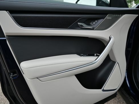 New 2026 Jaguar F-PACE R-Dynamic S AWD/4WD image 4