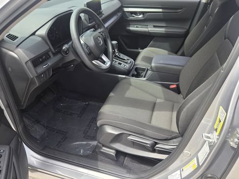 Used 2023 Honda CR-V LX image 10
