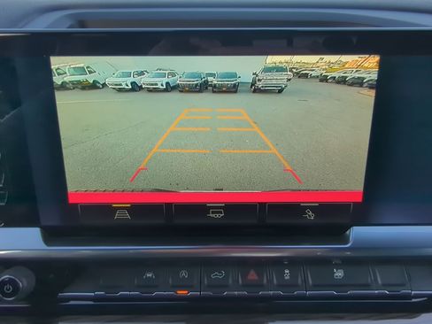 Used 2026 Chevrolet Silverado 1500 LT w/ All Star Edition Plus image 15