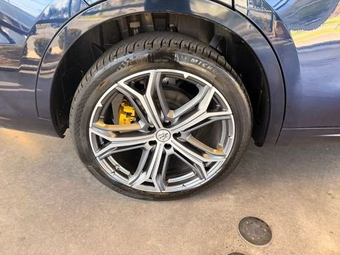 Used 2022 Maserati Levante Modena AWD/4WD image 11