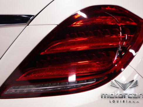 Used 2018 Mercedes-Benz S 560 Sedan image 19