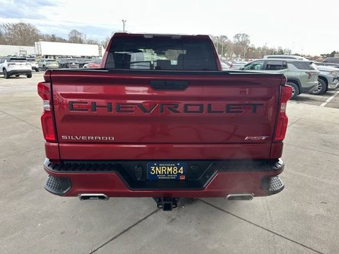 Used 2021 Chevrolet Silverado 1500 RST image 8