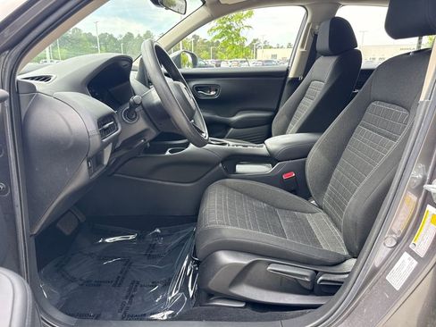 Certified 2024 Honda HR-V LX image 10