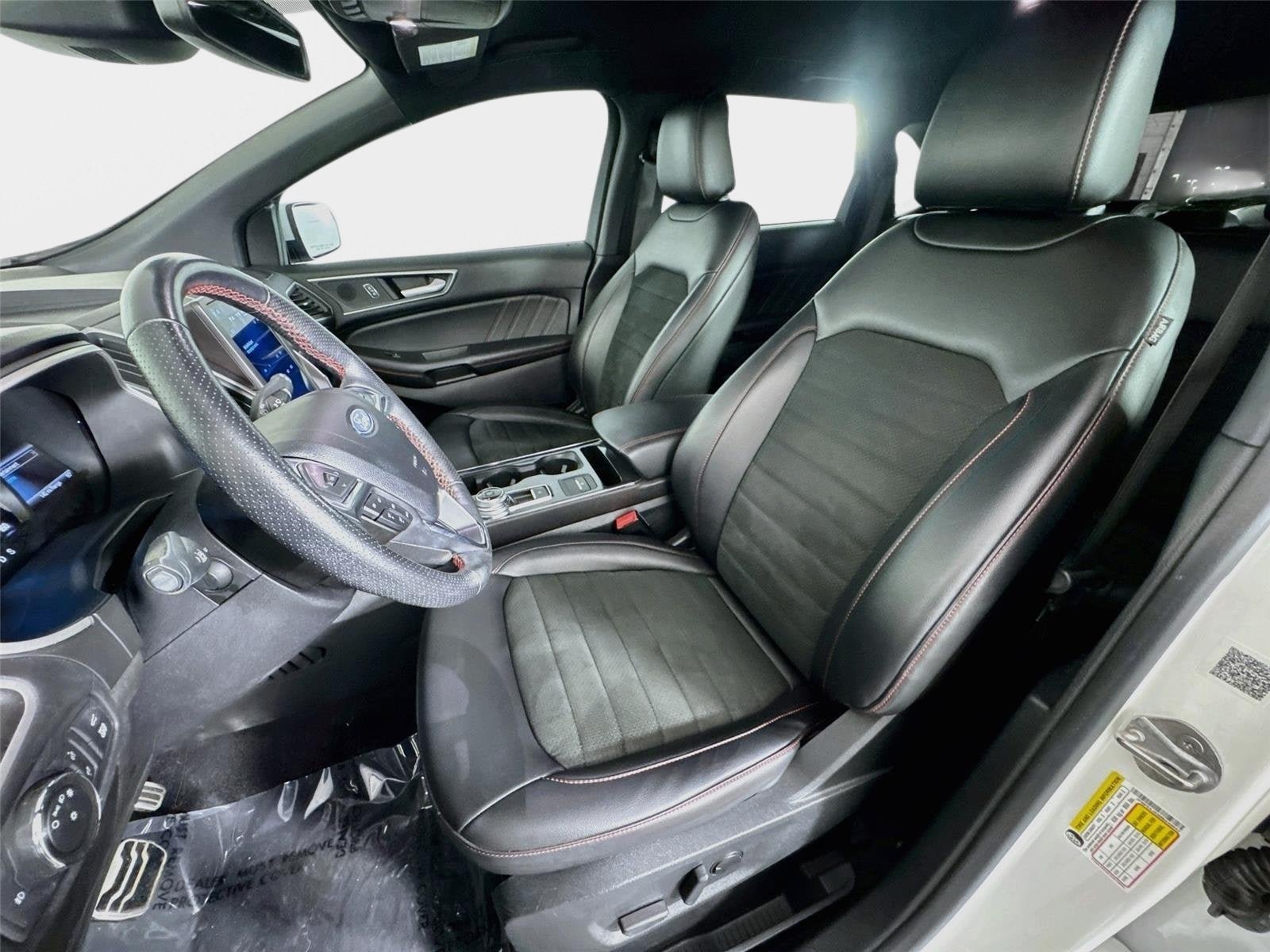 Used 2021 Ford Edge ST-Line AWD/4WD image 11