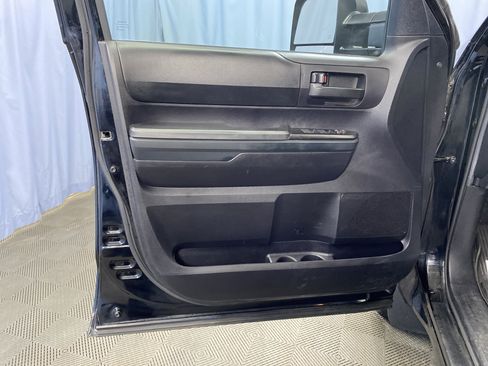 Used 2020 Toyota Tundra SR image 10