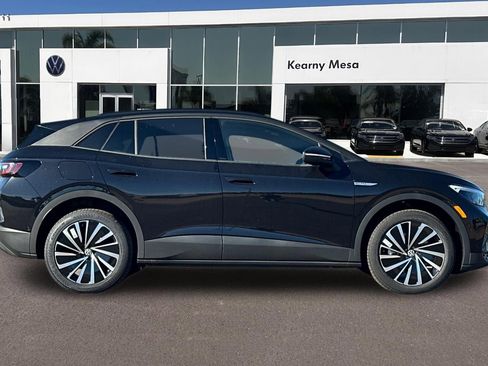 New 2026 Volkswagen ID.4 Pro image 3