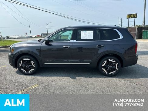 Used 2025 Kia Telluride S AWD/4WD image 9