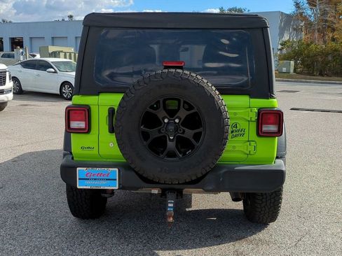 Used 2021 Jeep Wrangler Unlimited Sport image 6