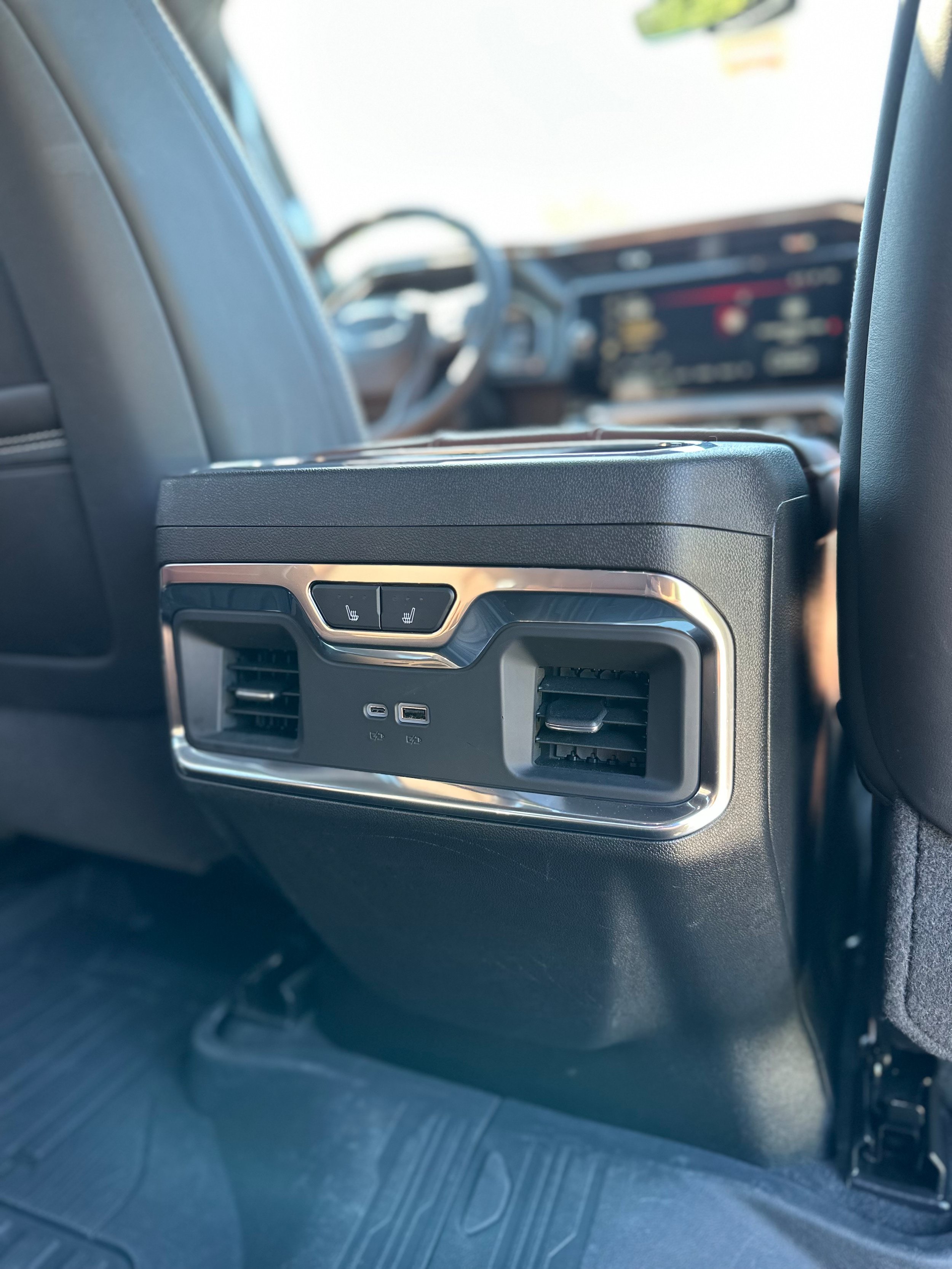 Used 2025 GMC Sierra 1500 Denali Ultimate AWD/4WD image 23