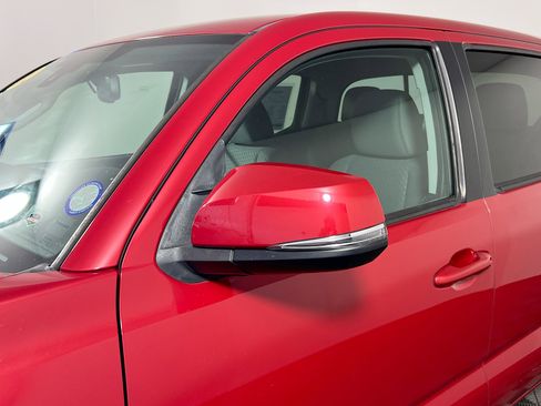 Used 2022 Toyota Tacoma SR5 w/ Technology Package image 12