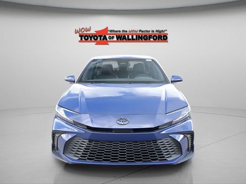 New 2026 Toyota Camry SE w/ Convenience Package FWD image 5